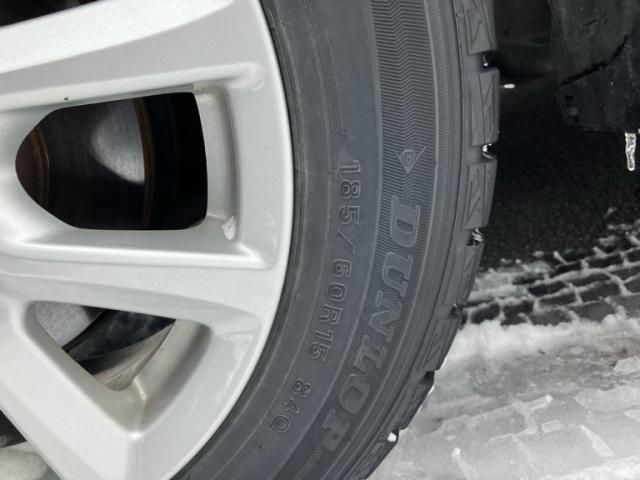 HONDA FIT SHUTTLE HYBRID 2014