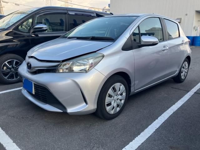 TOYOTA VITZ 2014