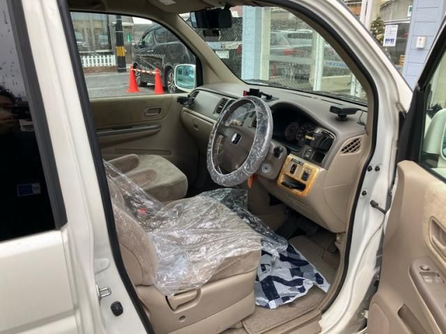 HONDA STEPWAGON 4WD 2002