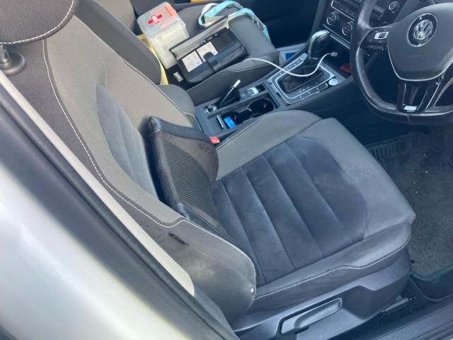 VOLKSWAGEN VOLKSWAGEN GOLF 2015