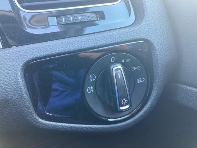 VOLKSWAGEN VOLKSWAGEN GOLF 2015