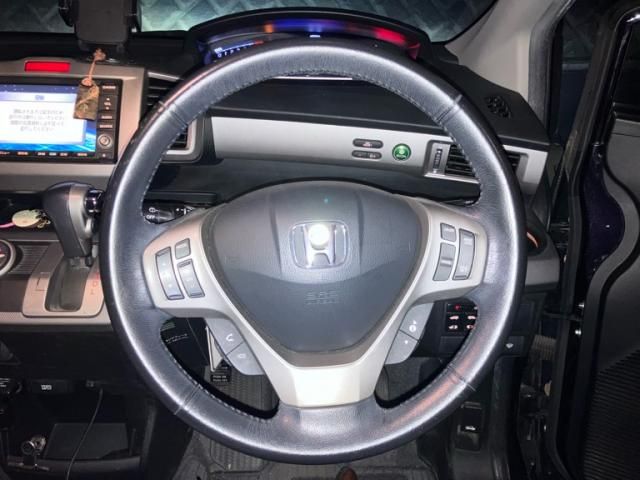 HONDA FREED HYBRID 2012