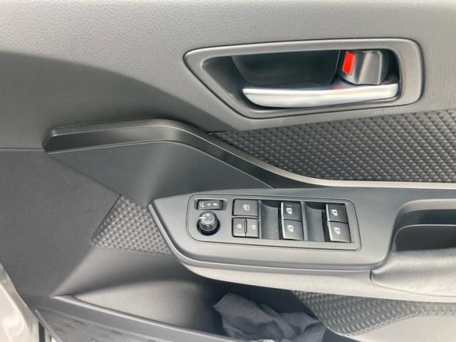 TOYOTA C-HR 4WD 2017