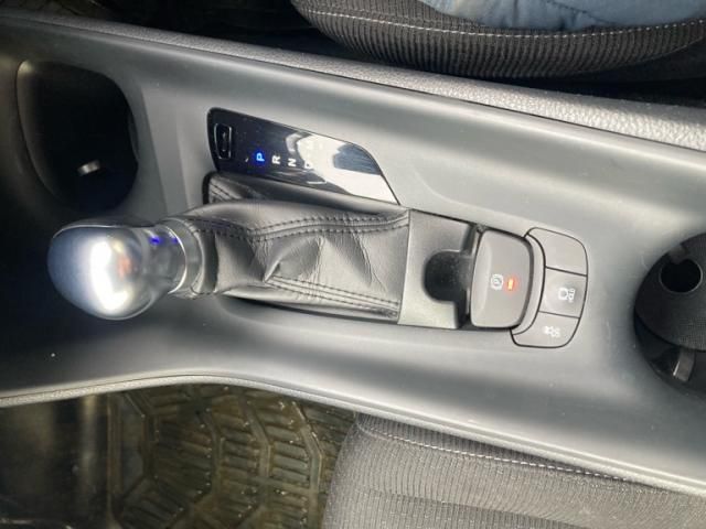 TOYOTA C-HR 4WD 2017