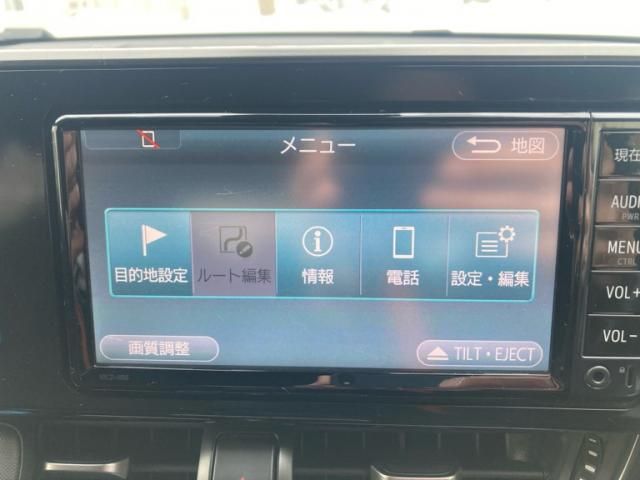 TOYOTA C-HR 4WD 2017