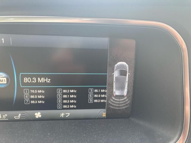 VOLVO VOLVO V40 2013