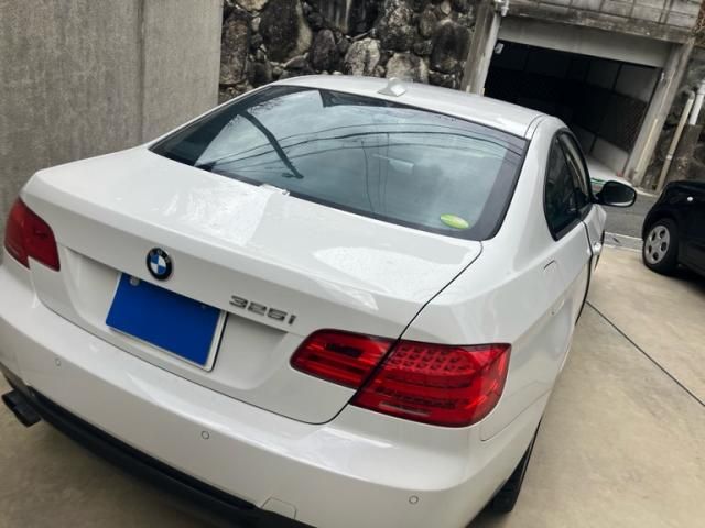 BMW BMW 3series coupe 2011