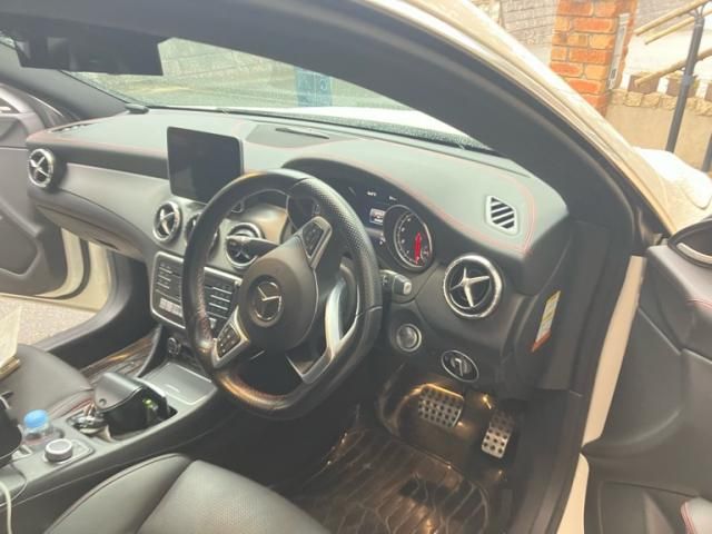 MERCEDES BENZ MERCEDES BENZ CLA class 2017