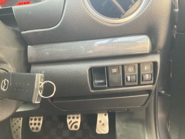 MAZDA ATENZA sedan 4WD 2005