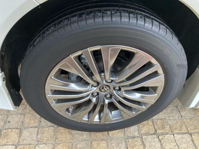 TOYOTA HARRIER 2WD 2022