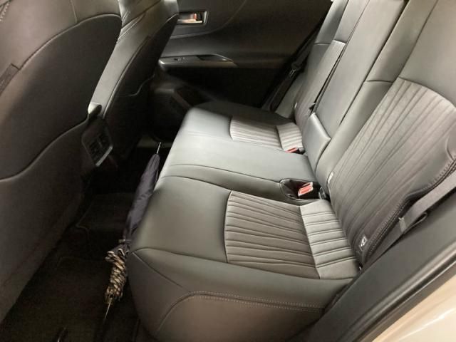 TOYOTA HARRIER 2WD 2022