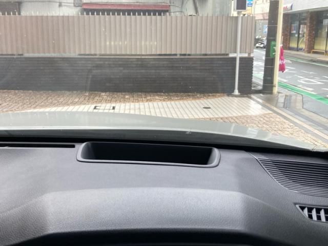 TOYOTA HARRIER 2WD 2022