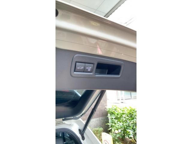 TOYOTA HARRIER 2WD 2022