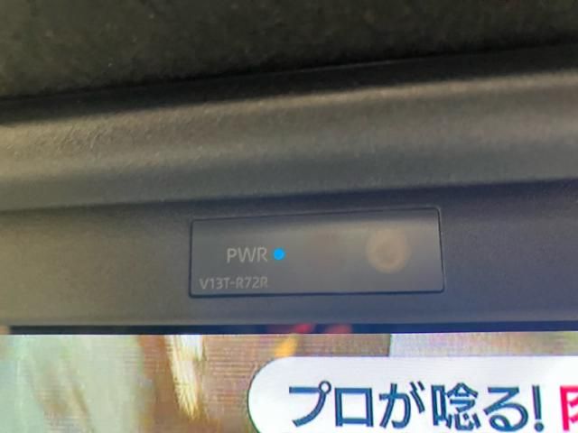 TOYOTA VOXY HYBRID 2024