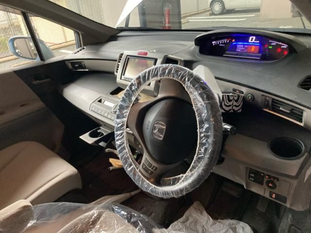 HONDA FREED HYBRID 2012