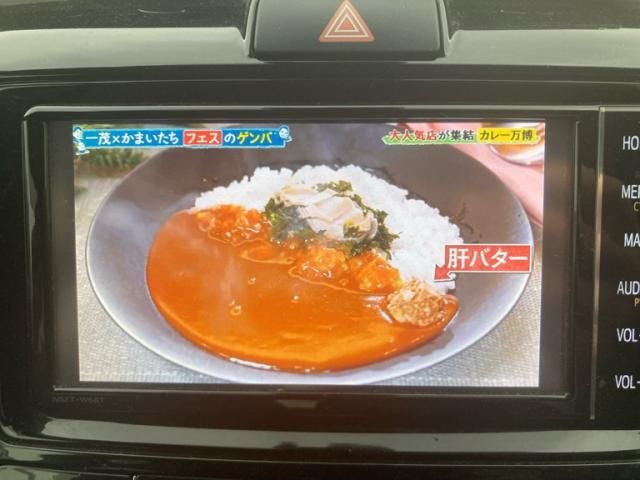 TOYOTA COROLLA FIELDER 2019