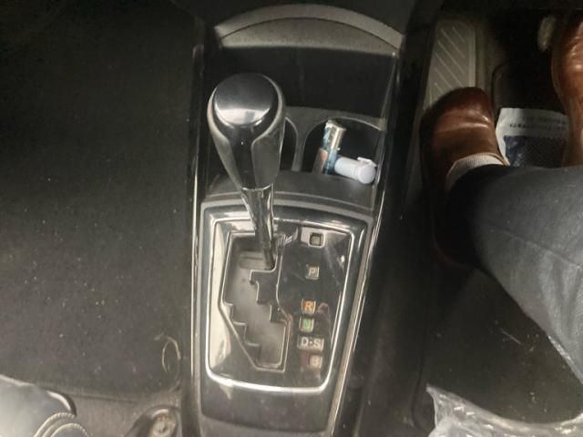 TOYOTA COROLLA FIELDER 2019