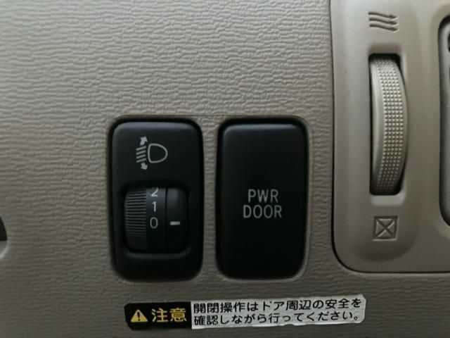 TOYOTA RAUM 2007