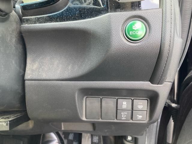 HONDA SHUTTLE HYBRID 2015