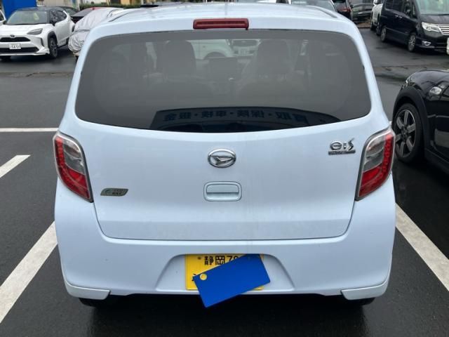 DAIHATSU MIRA e:S 2012