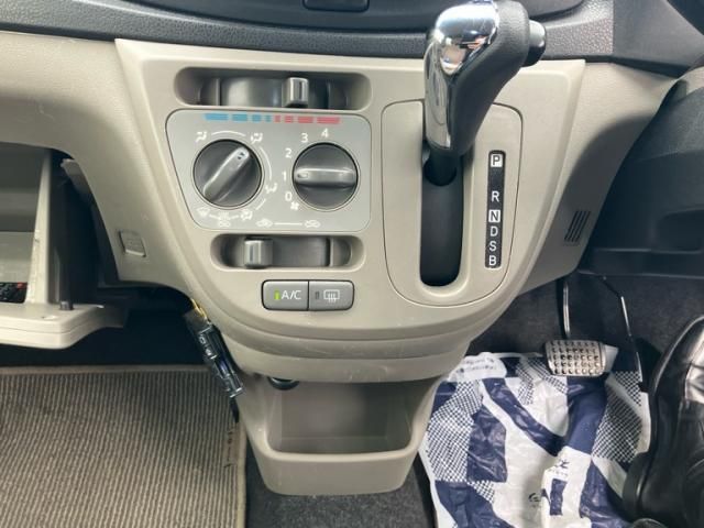 DAIHATSU MIRA e:S 2012