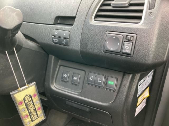 NISSAN SERENA  WG 4WD 2015