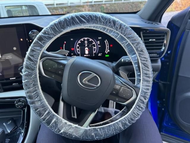 TOYOTA LEXUS NX350h 2023