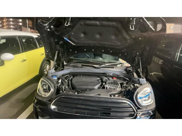 BMW MINI COOPER D CROSSOVER 2021