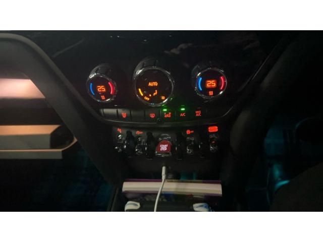 BMW MINI COOPER D CROSSOVER 2021