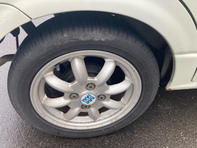 DAIHATSU MIRA GINO 2003