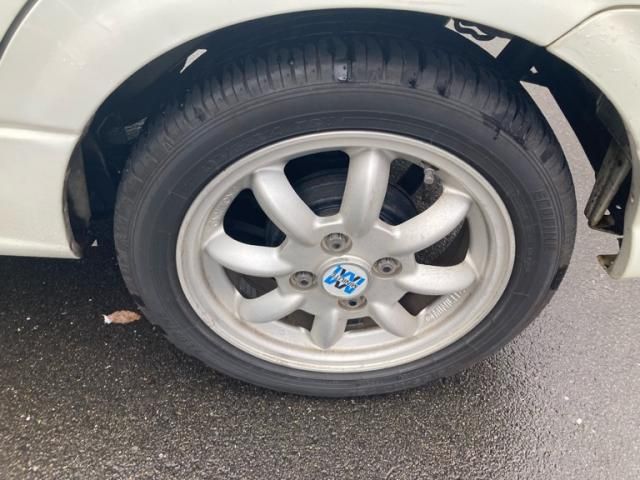 DAIHATSU MIRA GINO 2003