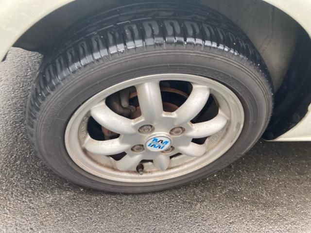 DAIHATSU MIRA GINO 2003