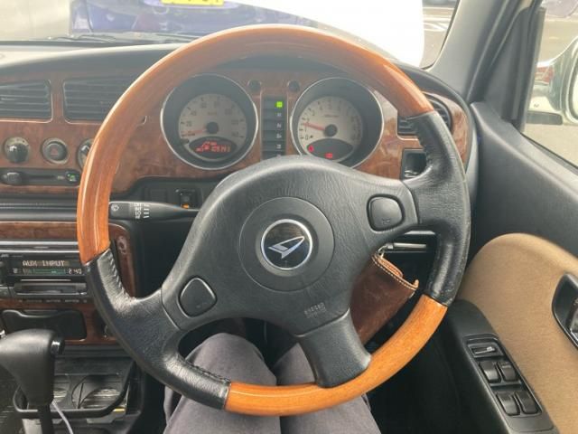 DAIHATSU MIRA GINO 2003