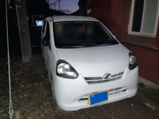 DAIHATSU MIRA e:S 2011