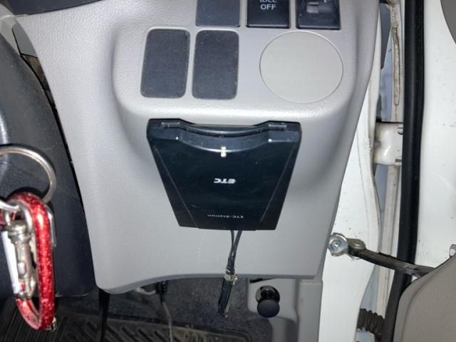 DAIHATSU MIRA e:S 2011