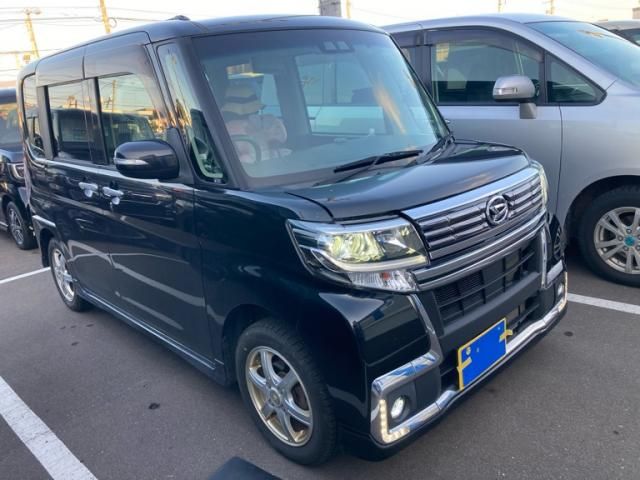 DAIHATSU TANTO CUSTOM 4WD 2017