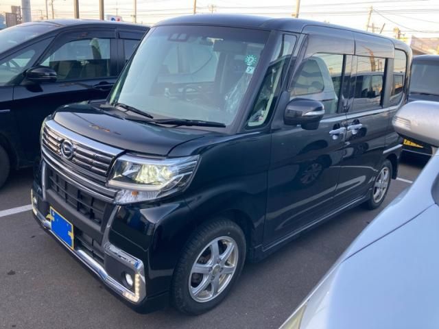 DAIHATSU TANTO CUSTOM 4WD 2017
