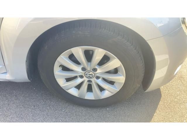 VOLKSWAGEN VOLKSWAGEN The BEETLE 2014
