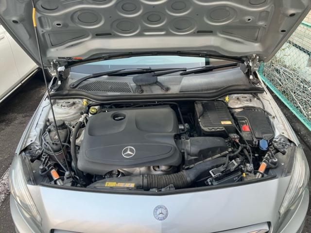 MERCEDES BENZ MERCEDES BENZ A class 2015