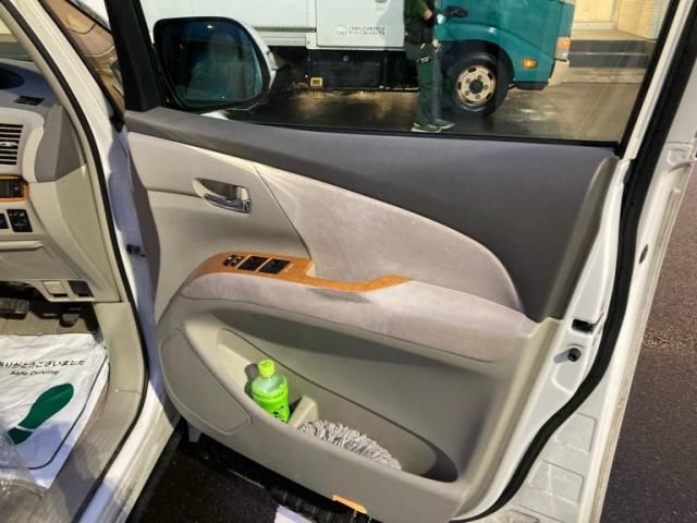 TOYOTA ESTIMA  4WD 2009