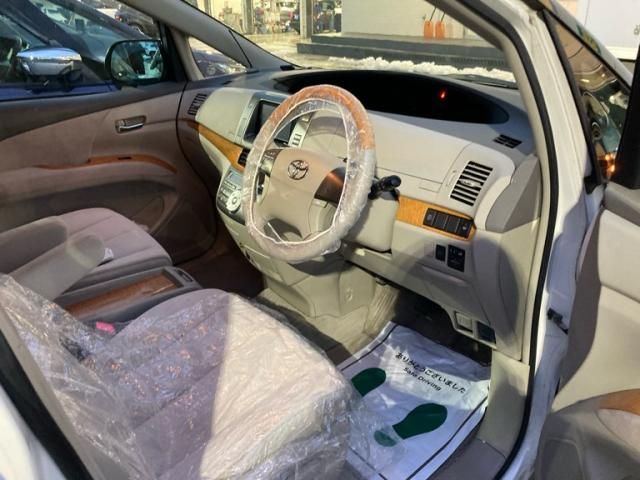 TOYOTA ESTIMA  4WD 2009