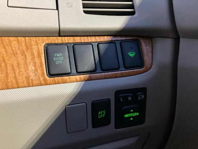 TOYOTA ESTIMA  4WD 2009