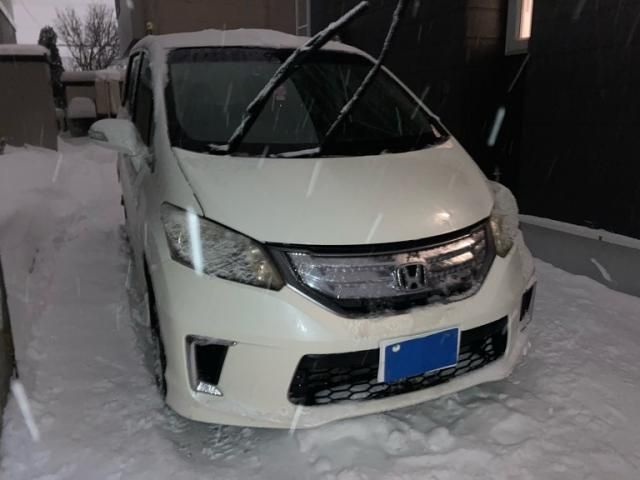 HONDA FREED 4WD 2011