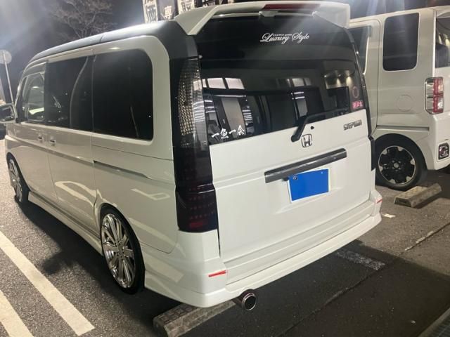 HONDA STEPWAGON 2001