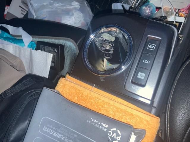 TOYOTA PRIUS Alpha 2015