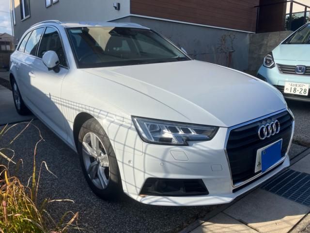 AUDI AUDI A4 AVANT 2017