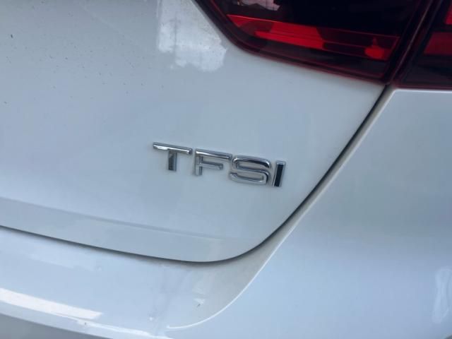 AUDI AUDI A4 AVANT 2017