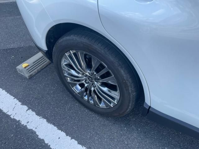 TOYOTA HARRIER 2WD 2023