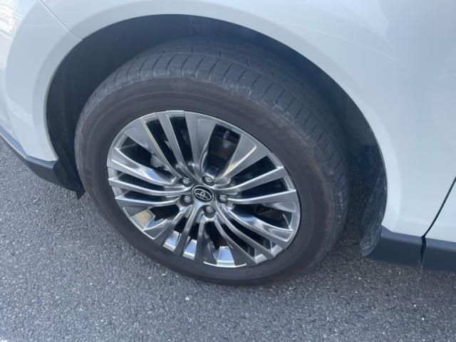 TOYOTA HARRIER 2WD 2023