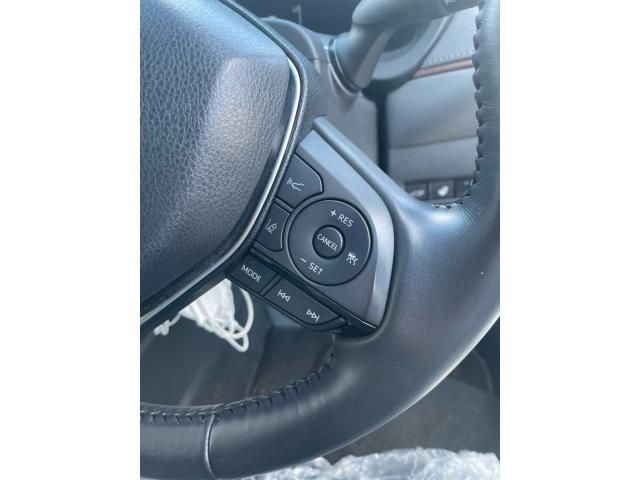 TOYOTA HARRIER 2WD 2023